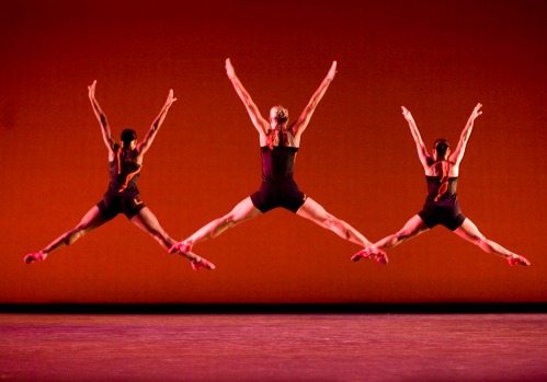 GJDC dancers Ashley Lauren Smith, Meghan McDermott and Lindsey Leduc Brenner. Photo by Cheryl Mann.